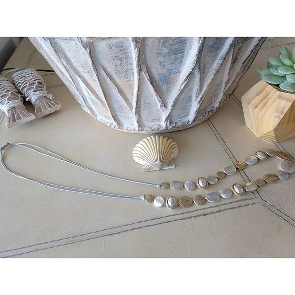 Gold Silver smooth Matte boho Pebble necklace - Picture 4 of 4